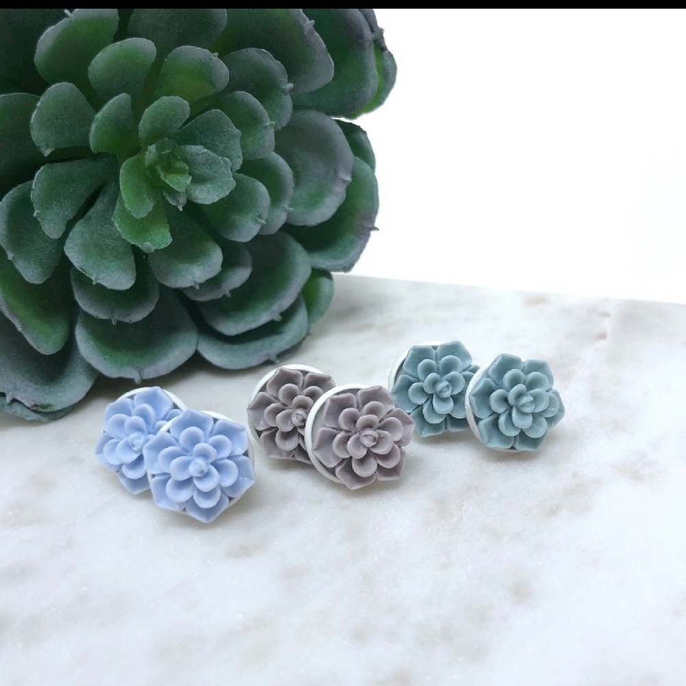 🌼Gorgeous Bloom Earrings 🌼
